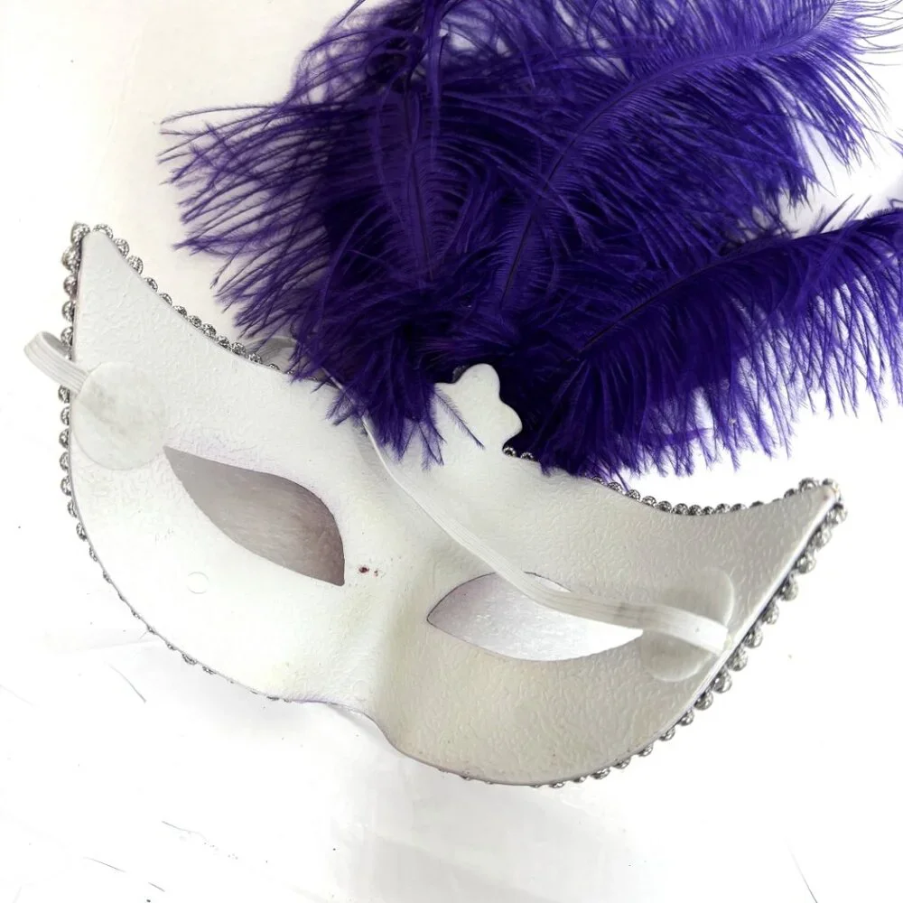 Mardi Gras Style Purple Silver Mask with Purple Ostrich Feathers EUC